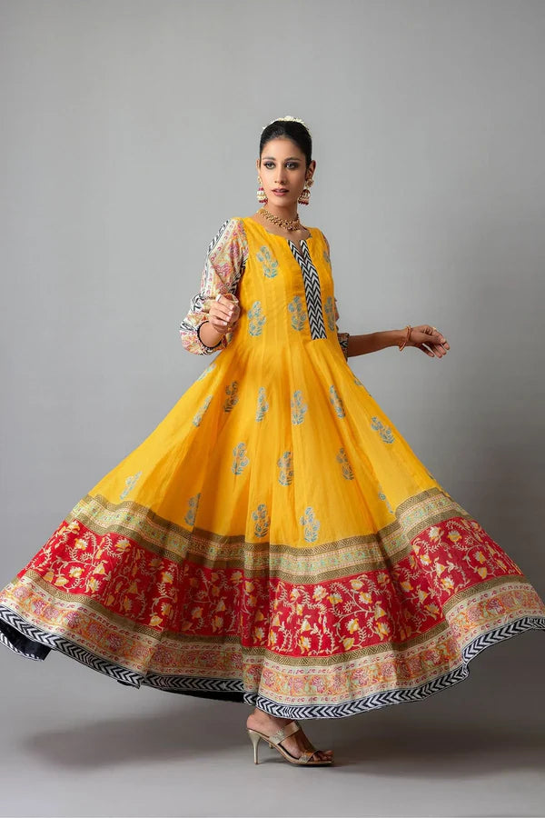 YELLOW COLOUR PRINTED COTTON SUIT SET